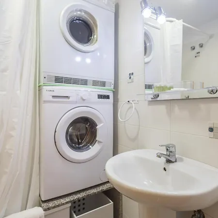 Canteras Cozy - 2 Min Walk To * Las Palmas