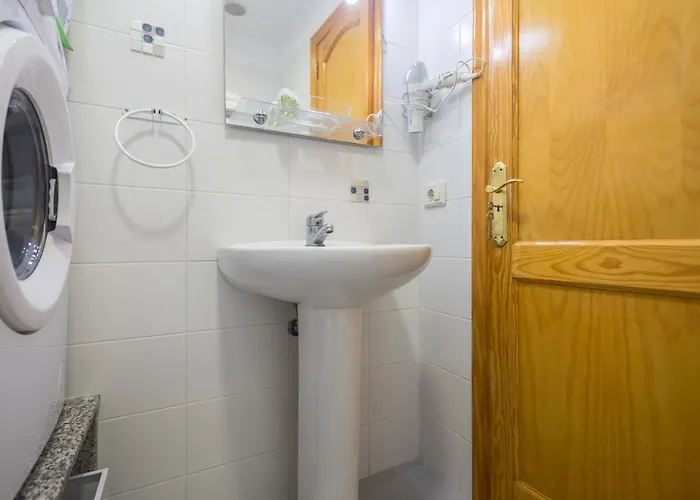 Canteras Cozy - 2 Min Walk To * Las Palmas de Gran Canaria